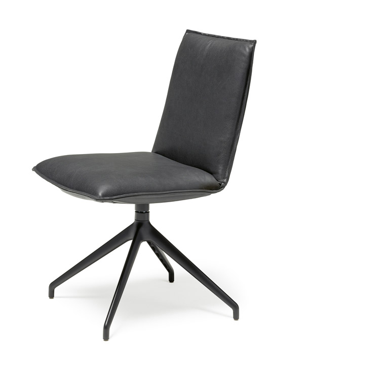 Stuhl S47 drehbar mit breitem Wulst